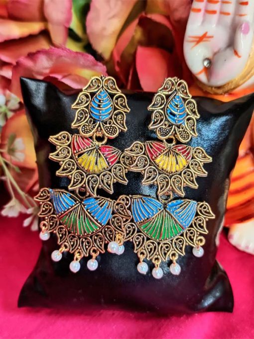 Trendilook Oxidized Gold Layered Earring